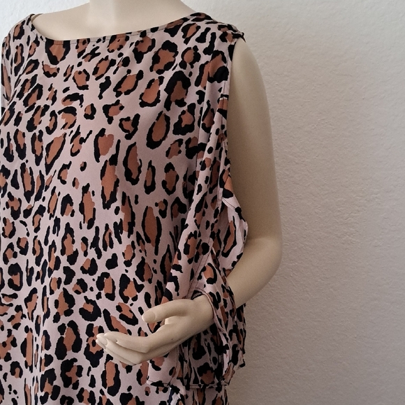 BOLD elements Brown and Cream Boxy Blouse - Picture 3 of 10